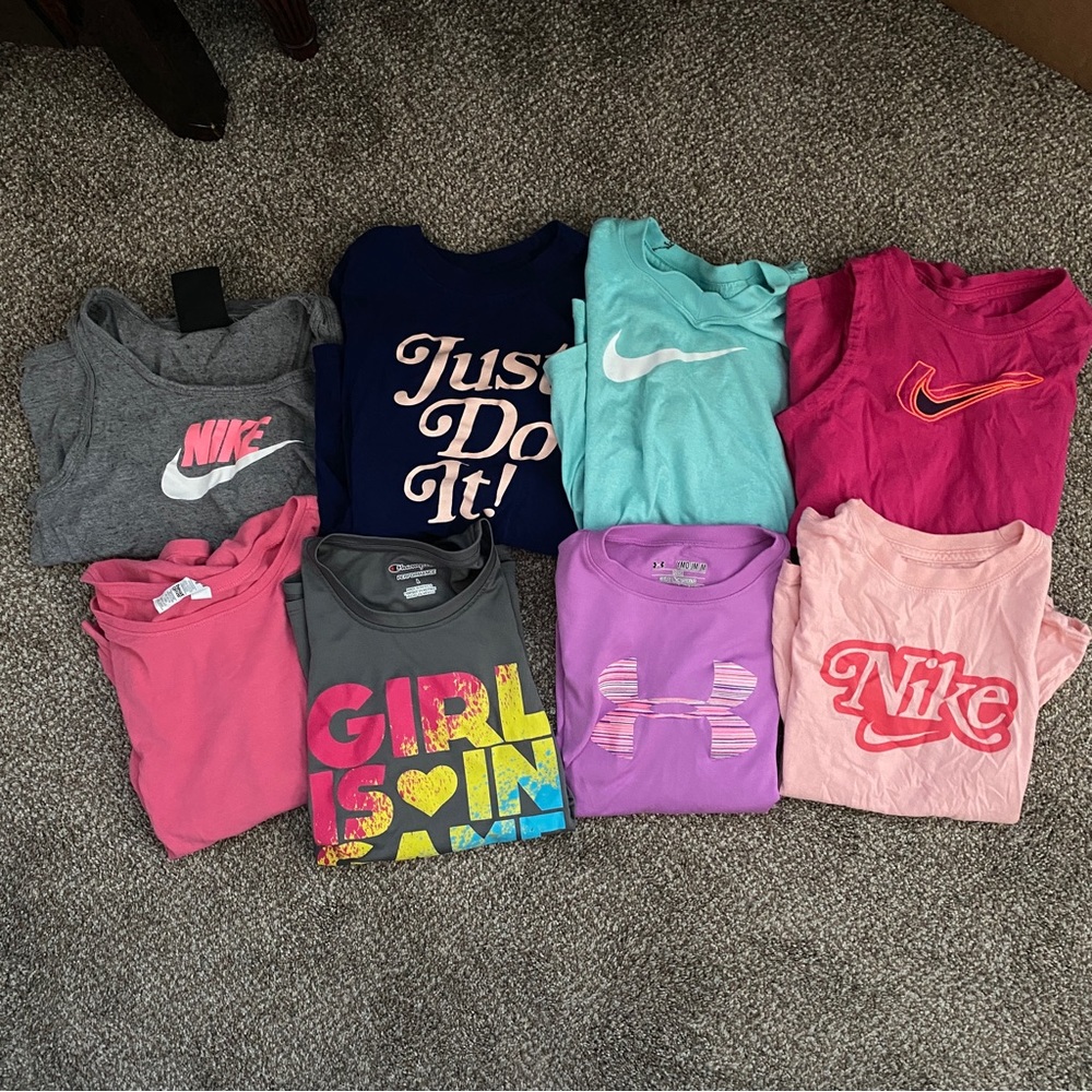 Bundle of 8 sporty shirts — Nike, Under Armor, Champion